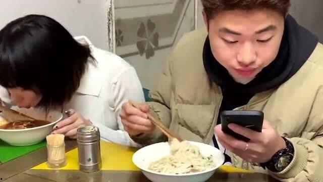 腌菜夫妇邻居爆料视频大全,揭秘邻里间的温馨故事与生活点滴